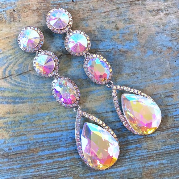Cherryl’s Jewelry - Gorgeous AB Crystal Special Occasion Drop Earrings Cherryl’s Jewelry - Gorgeous AB Crystal Special Occasion Drop Earrings